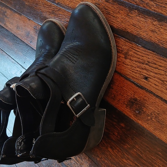 Jellypop Black Ankle Boots with Buckle Accent - Picture 2 of 8